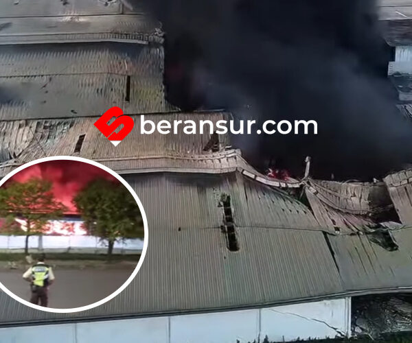 Kebakaran Hebat Landa Pabrik Tekstil PT TAK Textiles Indonesia di Cikarang