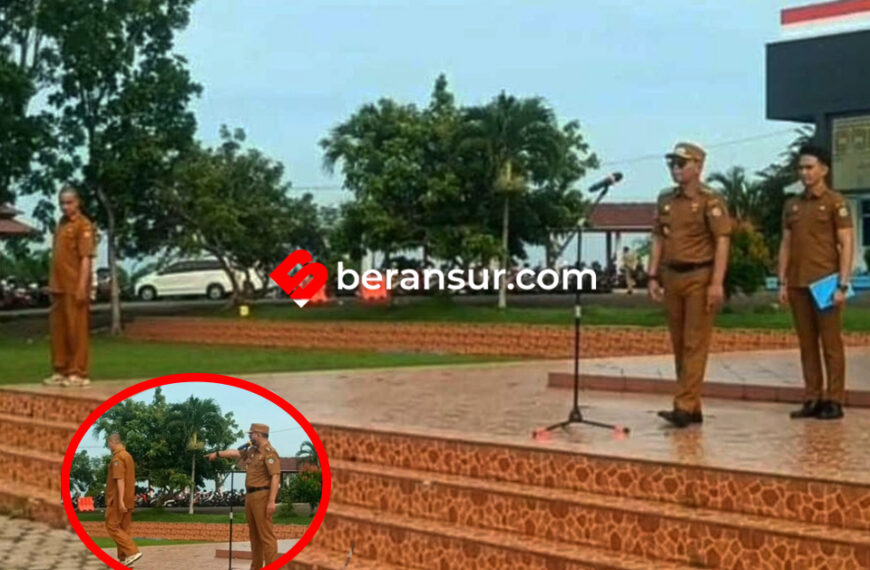 ASN Ketahuan Merokok Pada Saat Apel Pagi