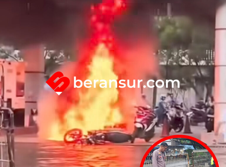 Motor Kebakaran Saat Mengisi BBM di SPBU Hyundai Cikarang Selatan