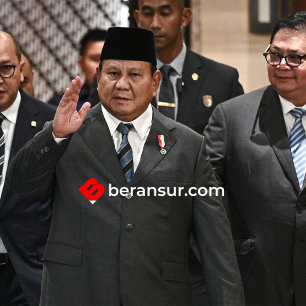 Canda Prabowo: Jangan-jangan Butuh Sistem ‘Sedikit Otoriter’ Untuk Lawan Koruptor