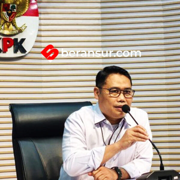 KPK Jerat 2 Tersangka Baru Kasus Korupsi Kouta Haji: Seret Direktur Maktour dan Ketum Kesthuri
