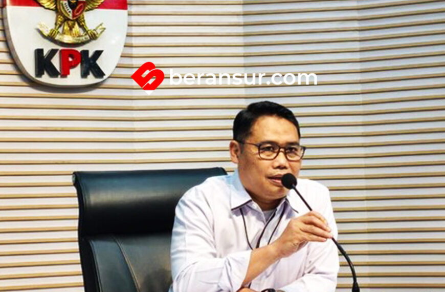 KPK Jerat 2 Tersangka Baru Kasus Korupsi Kouta Haji: Seret Direktur Maktour dan Ketum Kesthuri