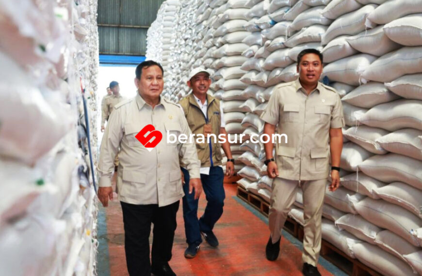 Pastikan Ketahanan Pangan Nasional, Presiden Prabowo Lakukan Sidak ke Gudang Bulog Magelang