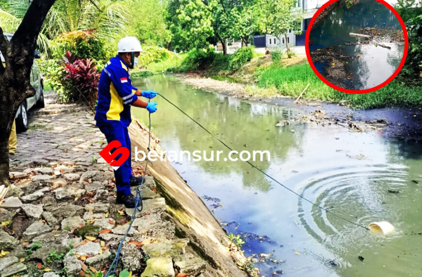 Air Kali Rawalumbu Bekasi Tiba-tiba Jadi Biru, Apa Penyebabnya?