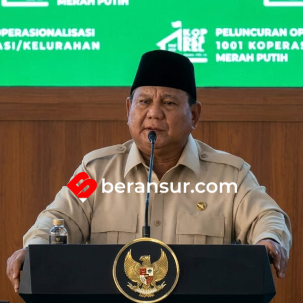 Prabowo Tanggapi Santai Rupiah Melemah: Rakyat di Desa Enggak Pakai Dolar