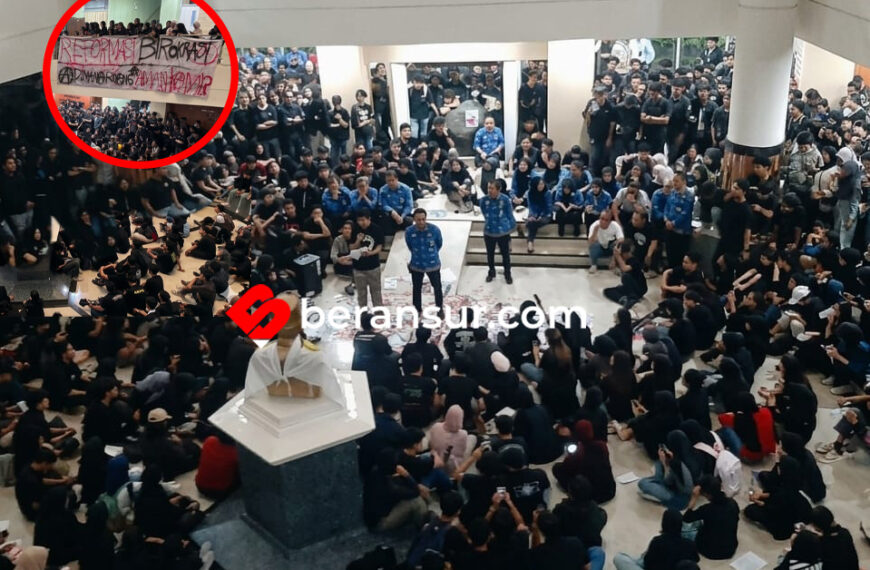 Delapan Dosen Diduga Lakukan Kekerasan Seksual, Mahasiswa Demo