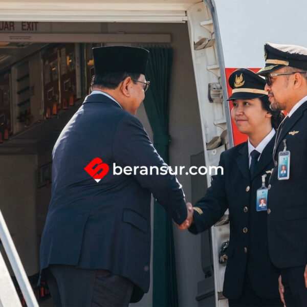 Captain Tania Citra Pilot Wanita Pertama yang Terbangkan Prabowo ke Prancis