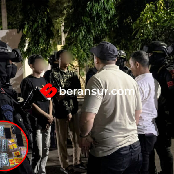 Polisi Tangkap Dua Penjual Obat Terlarang di Bekasi, Ribuan Butir Disita