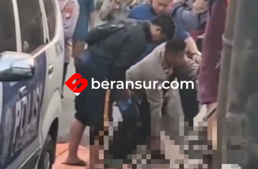 Gegerkan Warga, Penemuan 2 Jasad Pria di Dalam Selokan Mustika Jaya Bekasi