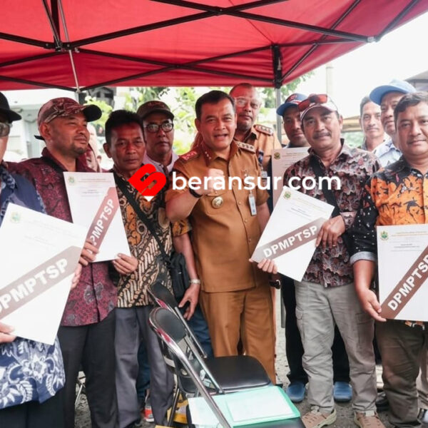 Urus Izin Kapal Nelayan Kecil Gratis, Luthfi Minta Kalau Ada Pungli Laporkan