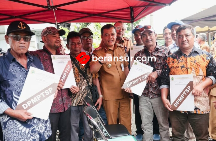 Urus Izin Kapal Nelayan Kecil Gratis, Luthfi Minta Kalau Ada Pungli Laporkan