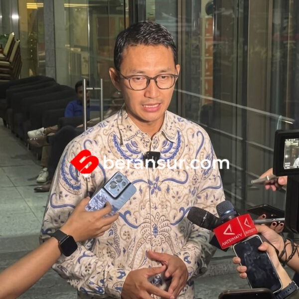 OTT di Kuansing Riau, KPK Amankan 10 Orang Hingga Sita Sejumlah Barang Bukti