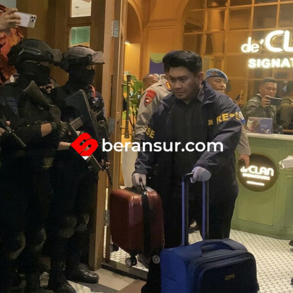 ​Geledah Cafe de’Clan di Cipete, Polisi Temukan Sejumlah Barang Bukti Terkait Kasus Korupsi