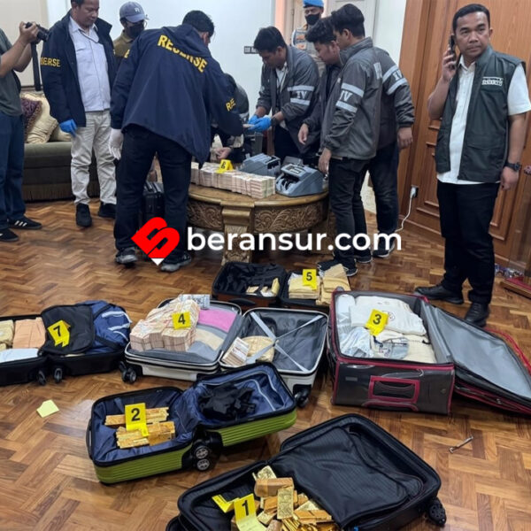 ​Polri Bongkar Brankas Rahasia di Sentul, Sita Emas 74 Kg dan Uang Rp 476 Miliar