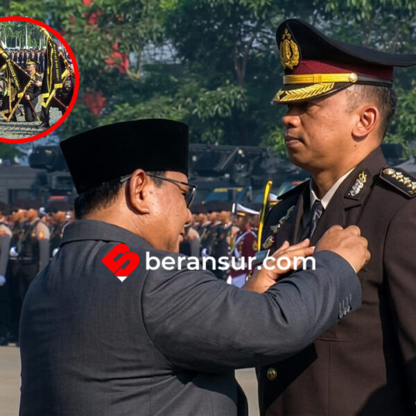 Presiden Prabowo Anugerahkan Tanda Kehormatan dan Pangkat Kehormatan di Hari Bhayangkara Ke-80