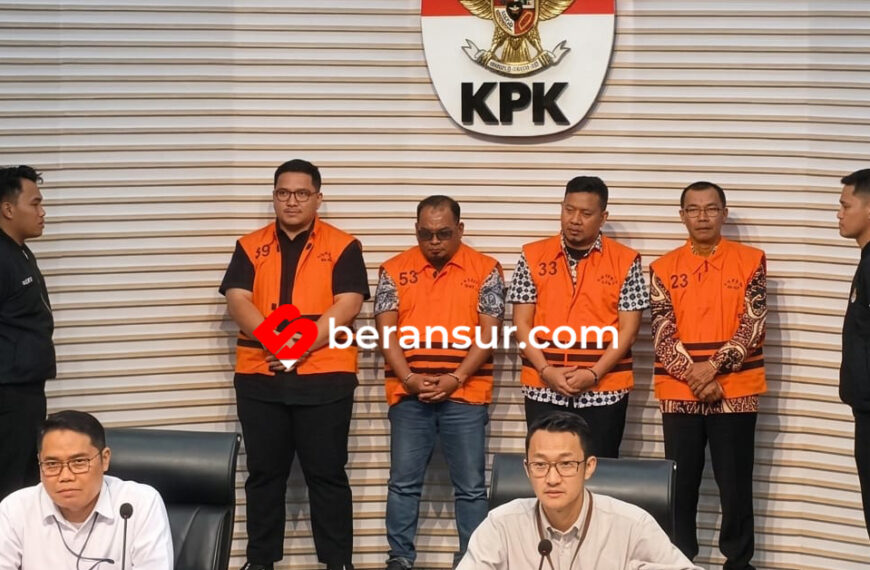 KPK Tahan 3 Korlap Dana Hibah Pokmas Jatim, Diduga Suap Rp6,4 Miliar ke Anggota DPR Anwar Sadad