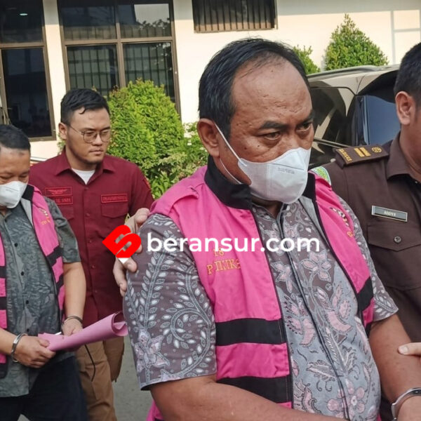 Kejaksaan Negeri Kabupaten Bekasi Tetapkan 3 Pejabat Perumda Tirta Bhagasasi Jadi Tersangka Korupsi Rp 4,5 Miliar