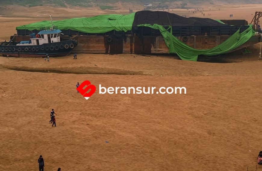 Bak Negeri Arab! Sungai Raksasa di Kalimantan Berubah Jadi Gurun Pasir