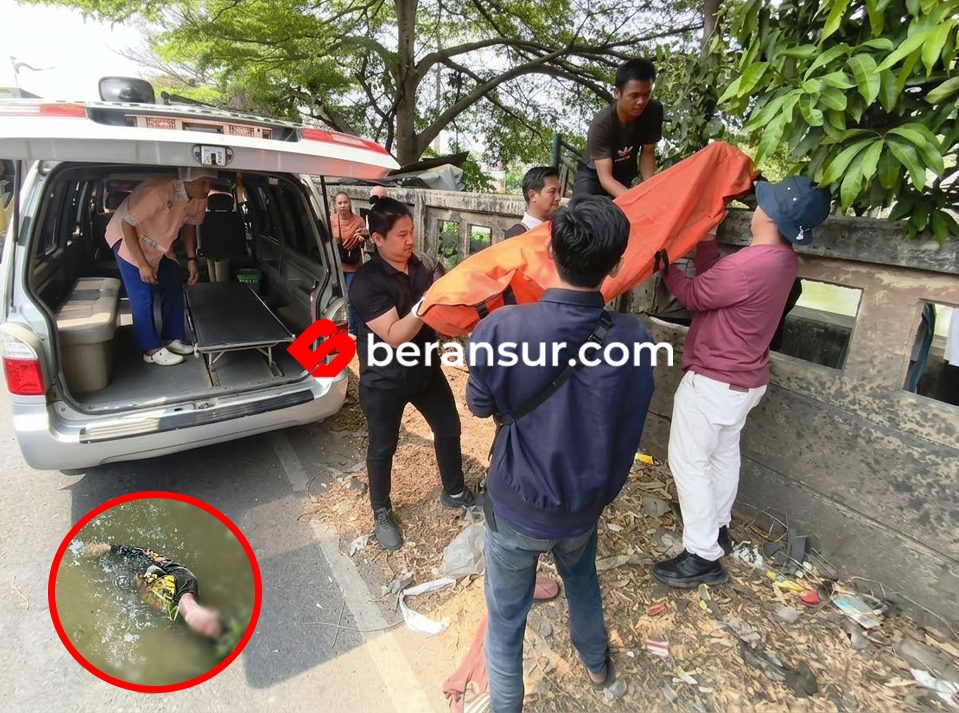 Mayat Pria Berkaos “DEATHLESS” Ditemukan Mengambang di Kalimalang Bekasi Timur